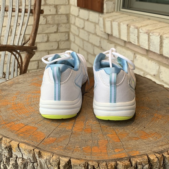 NWOT Ryka Teanna V1 SVW White Sneakers Shoes Athletic Women’s Sz 7.5 Memory Foam - Picture 2 of 7